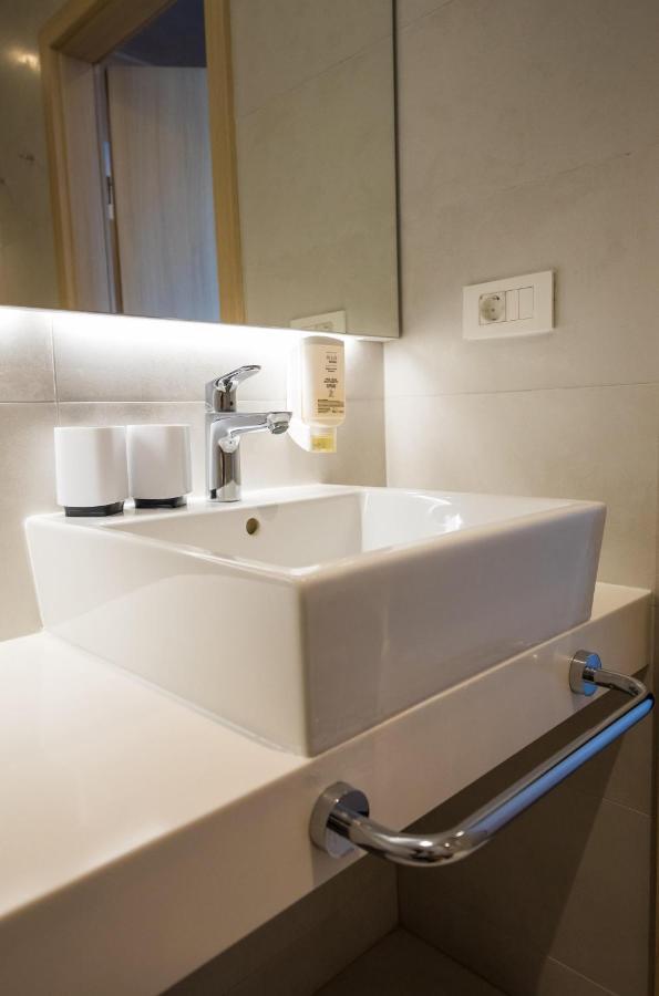 Hotel Osmine Slano Bagian luar foto