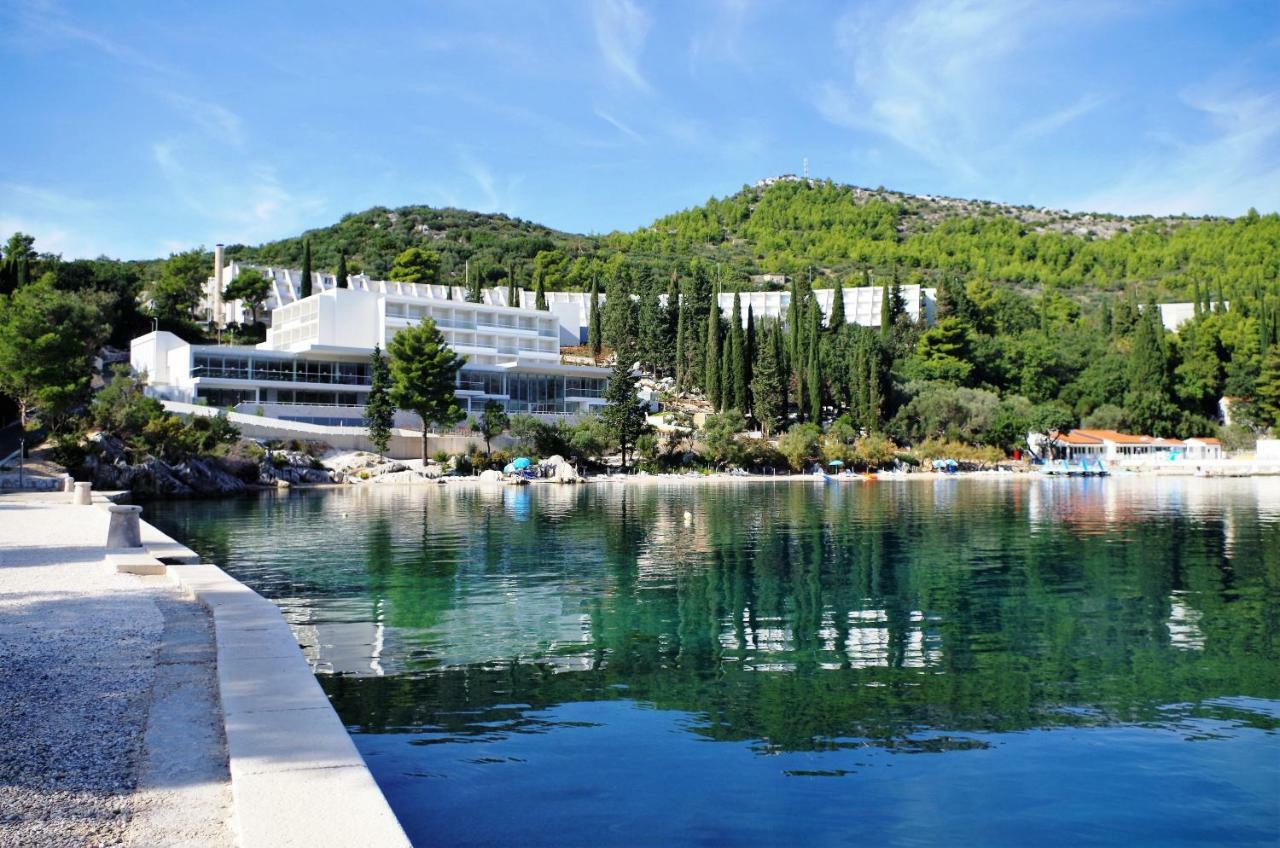 Hotel Osmine Slano Bagian luar foto