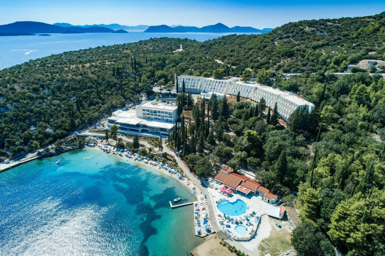 Hotel Osmine Slano Bagian luar foto